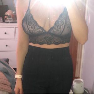A&F bralette, size: M, never worn